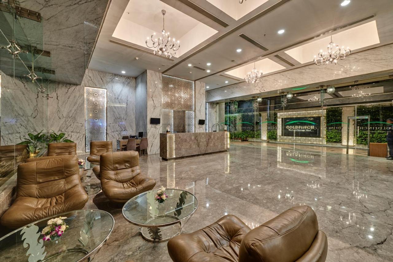 Goldfinch Hotel Мумбаи Экстерьер фото