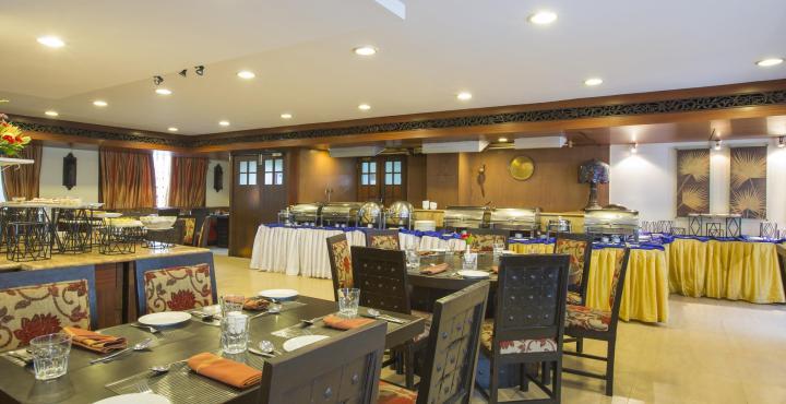 Goldfinch Hotel Мумбаи Экстерьер фото