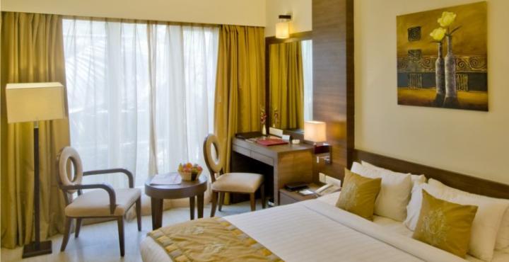 Goldfinch Hotel Мумбаи Экстерьер фото